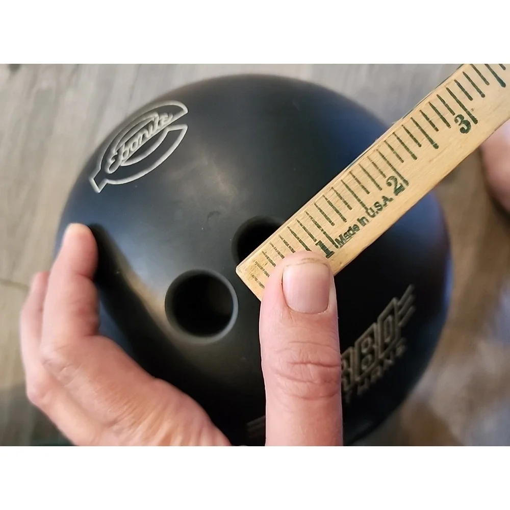 Ebonite Turbo black Urethane Bowling Ball 16 Lb